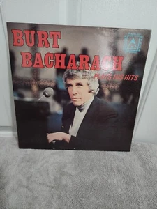 BURT BACHARACH - PLAYS HIS HITS - 1966 12" VINYL LP RECORD - Picture 1 of 3