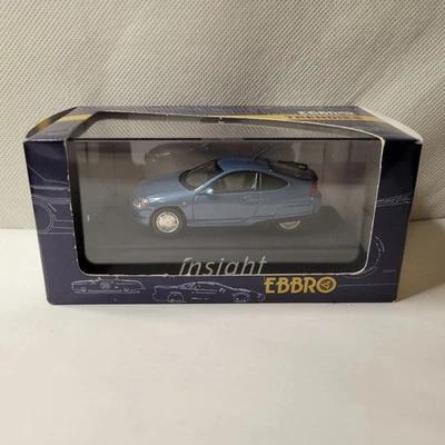 2000 Honda Insight седан литая модель EBBRO масштаб 1/43 синий - Изображение 1 из 4