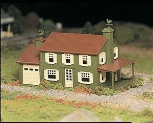 Bachmann O Plasticville USA Classic Kits Two-Story House 45622 - Picture 1 of 1