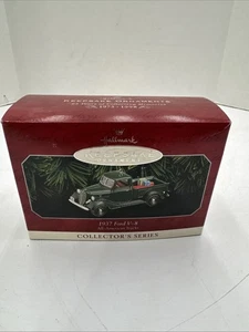1998 Hallmark Keepsake Ornament 1937 Ford V-8 #4 All American Truck Series - Foto 1 di 9