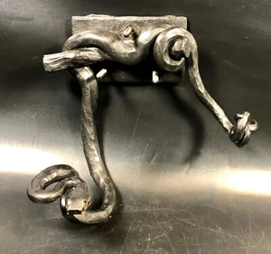 Large Cast Iron Snake on Branch Coat Hook ~ 8"x8" Serpent Wall - Picture 1 of 10