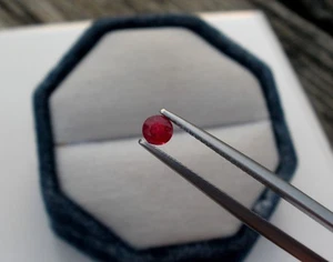 Ruby Round Loose Faceted Natural Gem 3.5mm - Picture 1 of 4