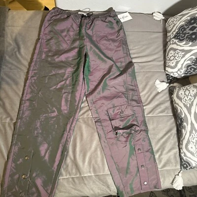 Pantalón paracaídas Love Fire Hi-Rise lavanda nuevo con etiquetas talla pequeña. Foto 1 de 4