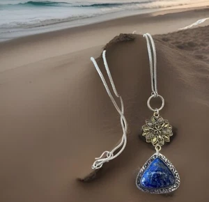 Lapis Lazuli Two Tone Pendant Necklace- 925 Sterling Silver plated- Brand New - Bild 1 von 3