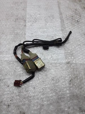 ЭЛЕКТРИЧЕСКОЕ РЕЛЕ ОДНА ПАРА 2 ДВЕРИ 1997 ACURA TL Z-127-1P - Изображение 1 из 4