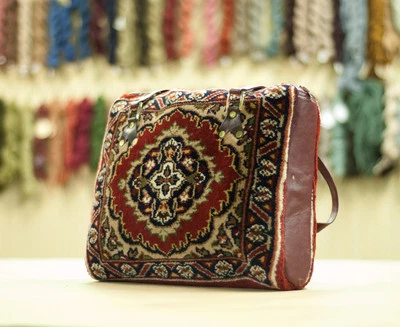 RRA 13" x 12" Tabriz Vintage Oriental Rug Hand Bag Purse - Imagem 1 de 4