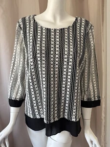 Top Alfred Dunner Mujer Blanco y Negro Manga 3/4 Talla 2X Excelente - Imagen 1 de 5