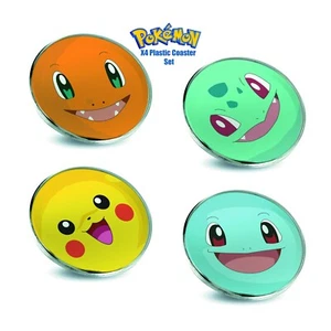 Pokémon Charmander, Pikachu + Sottobicchiere in Plastica Più Ispirato SET 4 Tappetino per Bevande 80mm - Foto 1 di 1