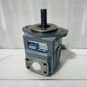 Abex Denison T3SC-05-1R00-A1 Hydraulic Vane Pump - Picture 1 of 8