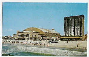 Atlantic City Holiday Inn and Convention Hall NJ New Jersey Vintage Postcard - Picture 1 of 2