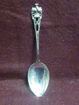  Watson FLORAL #2 WATER LILY TEASPOON 5 3/8" 29g  mono  RRM  - Image 1 of 4