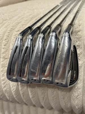 TaylorMade RSi 1 铁杆套装 6-P(5 支球杆)- KBS Tour 90 钢制 – 右握游戏改进 — 第 1/4 张图片