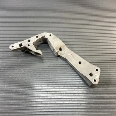 Soporte de soporte transversal para transmisión BMW 330i G20 2016-2025 OEM Foto 1 de 4