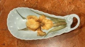 PINTADO A MANO RIÑÓN BARATIJA PLATO IRIS FLORAL PORCELANA NOVELA ARTISTA CALDWELL - Imagen 1 de 7