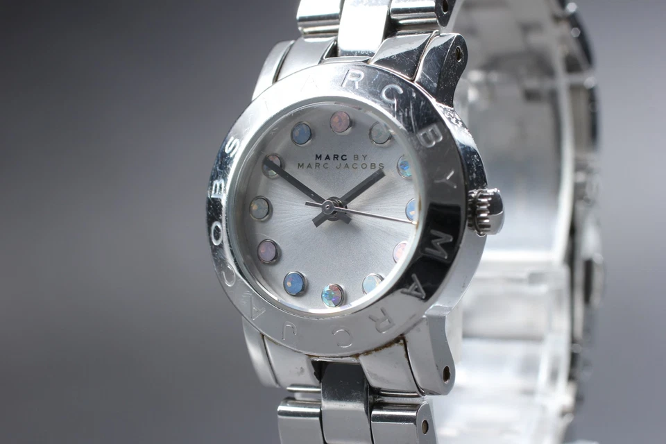 Orologio da donna al quarzo N come nuovo / nuovo Batt / MARC BY MARC JACOBS M... - Immagine 1 di 4