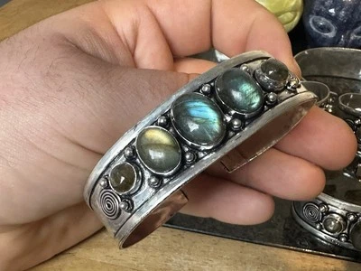 5 Natural Flashy Labradorite Gemstone Jewellery Cuff Bracelet Bangle Wholesale  - Image 1 of 4