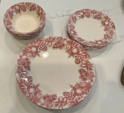 Set of 4 Libbey ROSE EDEN FRUIT Dinner Plates 10.25" Malaysia 4 Dessert, 4 Bowls - Image 1 of 4