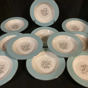 Retro Vintage Taylor Smith & Taylor Mid-Century Bowls - Versatile Set of 11 Nice - Picture 1 of 5