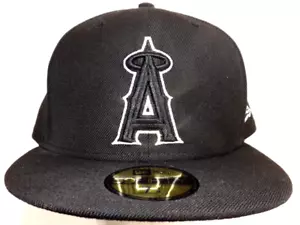Cappello aderente Anaheim Angels New Era 59FIFTY nero su nero - taglia 7 5/8 - Foto 1 di 15