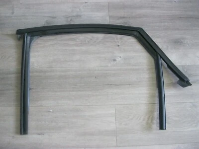 AUDI A4 S4 2009-16 SEDÁN puerta trasera izquierda ventana vidrio canal de funcionamiento 8K5839439F Foto 1 de 4