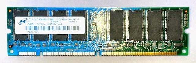 MT16LSDT3264AG-133B1 Micron 256MB PC133 133MHz non-ECC Unbuff CL3 168-Pin DIMM - Image 1 of 1