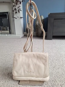 Gianni Conti Cream Butter Soft Bera Pelle Leather Crossbody Handbag VGC - Picture 1 of 15