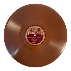 Walter Dalton And His Guitar – Blue Yodel / Way Out On The Mountain 10", 78 RPM - Picture 1 of 2