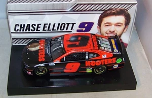 1:24 ACTION 2020 #9 HOOTERS NIGHT OWL CHEVROLET CAMARO CHASE ELLIOTT 1/1644 NIB - Picture 1 of 6
