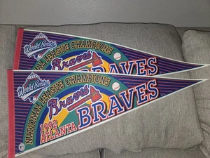 Vintage MLB Word Series Atlanta Braves National League Champions Filz Wimpel Neu aus altem Karton - Bild 1 von 1