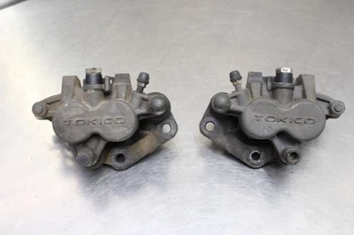 98-06 SUZUKI KATANA 750 GSX750F RIGHT LEFT FRONT BRAKE CALIPER SET PAIR CALIPERS Foto 1 de 4