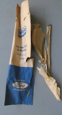 Nuevo de Lote Original 64 1964 Ford Galaxie Cuatro 4 Puertas Puerta Borde Protectores Kit de Accesorios Foto 1 de 3