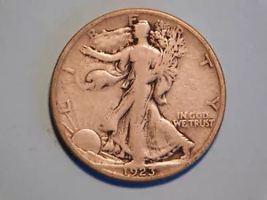 1923-S Walking Liberty Half Dollar *EARLY DATE* - Bild 1 von 2