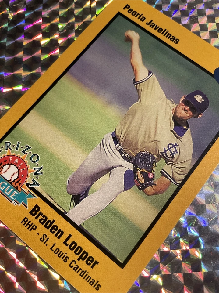 1998 ARIZONA FALL LEAGUE PROSPECTS GOLD BORDER BRADEN LOOPER ROOKIE CARDINALS #1 - Image 1 of 3
