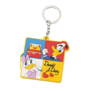  DONALD AND DAISY KEY CHAIN WITH MIRROR BACK TO SCHOOL DISNEY STORE JAPAN  - Picture 1 of 3