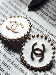 CHANEL BUTTONS WHITE GOLD 21 MM 2PCS - Picture 1 of 2
