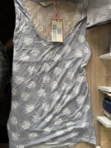 Women's Pyjamas Set - Picture 1 of 8