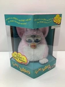 New Vintage 1999 Furby Babies Tiger Electronics Pink/White Blue Hair Eyes 70-940 - Afbeelding 1 van 8
