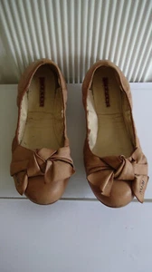 Zapatos bailarina originales Prada verano beige elegantes talla 41 cuero suave auténtico - Imagen 1 de 17