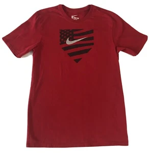 THE NIKE TEE ATHLETIC CUT USA US SOCCER TEAM TEE T SHIRT Sz Mens M Red - Picture 1 of 4