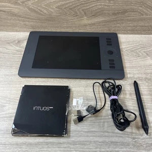 Wacom Intuos Pro Mały cyfrowy tablet do rysowania graficznego, kompletny SHPTH451 - Zdjęcie 1 z 3