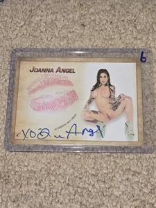Tarjeta de beso firmada con autógrafo de Joanna Angel Collectors Expo modelo #6 - Imagen 1 de 2