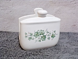 Corelle Callaway IVY Pattern Ceramic Napkin Holder by JAY Imports - Picture 1 of 4