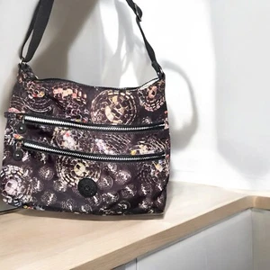 Kipling Shoulder Bag Black 30x25x4cms Gracetao Monkey Marked - Picture 1 of 4