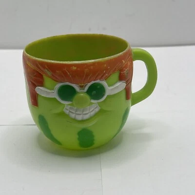 Taza de colección 1974 Pillsbury Kool-Aid salida sandía cara divertida F&F Elvis Foto 1 de 4