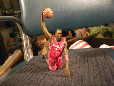 NBA McFarlane TOYS TRACY McGRADY #1 HOUSTON ROCKETS FIGURE 8 1/2 INCHES TALL Cover