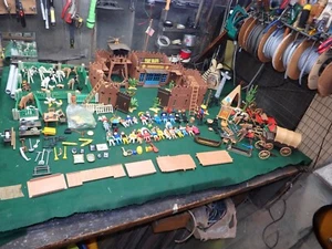 Vintage Playmobil Western Lot. Cowboys, Stagecoach, Native Americans, Fort Union - Picture 1 of 24