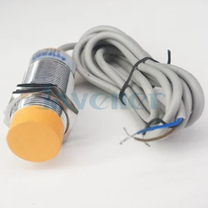 Capacitive Proximity Sensor Switch LJC30A3-H-Z/BY 3 Wires PNP NO 6-36VDC - Picture 1 of 7