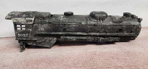 LIONEL 2037 Steam Locomotive CAST METAL SHELL white cab Part Restoration - Picture 1 of 6