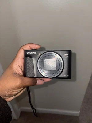 Cámara digital Canon Powershot SX740 HS Foto 1 de 3