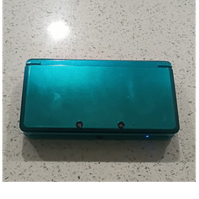 Nintendo 3DS Blue Handheld Console Wi-Fi 3D SD Slot 2GB NTSC-U/C CTR-001
